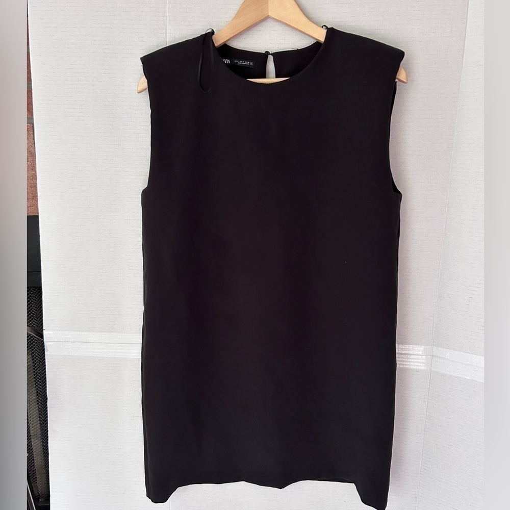 ZARA black mini DRESS WITH SHOULDER PADS - Picture 9 of 10
